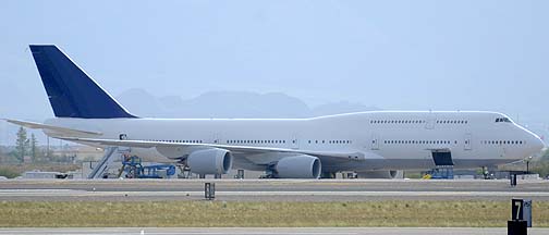 Boeing 747-830 International N6067U, Mesa-Gateway, July 30, 2011